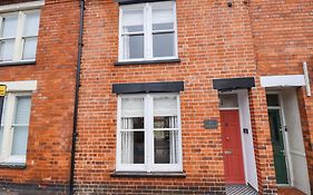 17 Union Road House
